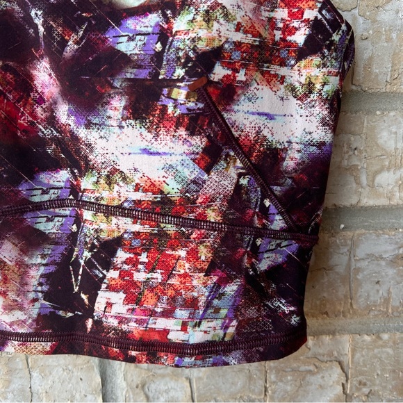 Lululemon Everlux and Mesh Cropped Tank
Urbantricity Multi / Dark Terracotta - Picture 2 of 5